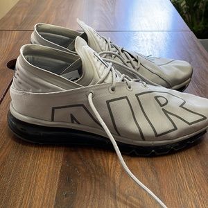 Nike Air Max Flair SE gray size 10